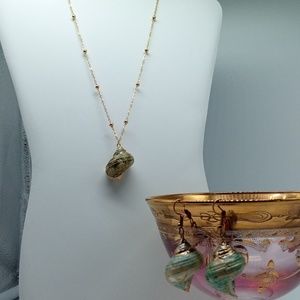 New | Gold  | Green Seashell Earrings+ Necklace Jewelry Set